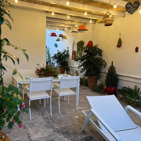 Battisti 7 Guest house *