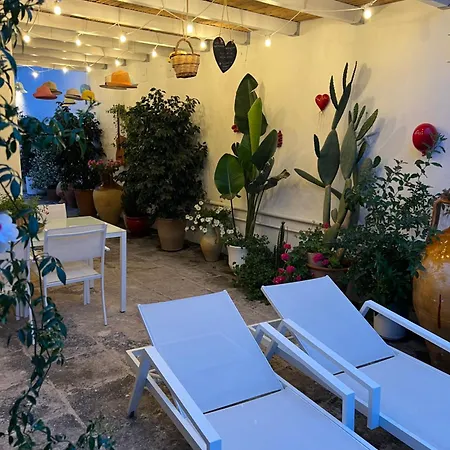 Battisti 7 * Lecce